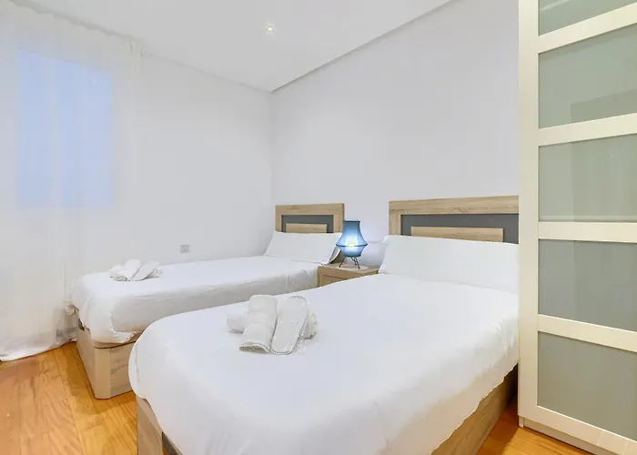 Apartamento Ayuntamiento Cerca Del Casco Viejo&parking