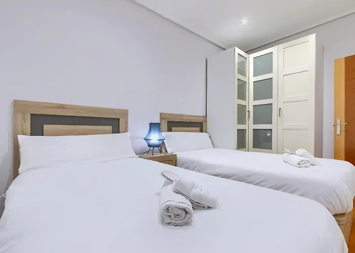 Ayuntamiento Cerca Del Casco Viejo & Parking Lejlighed Bilbao